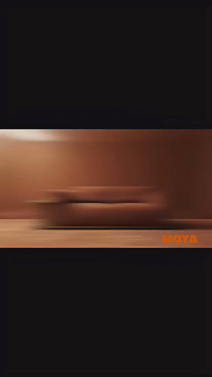 Love sofa 1